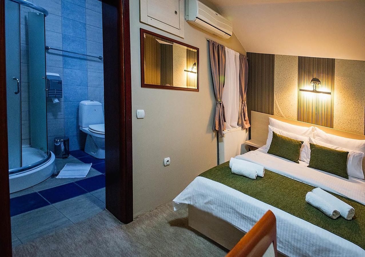 Hotel Bell Leskovac  Buitenkant foto