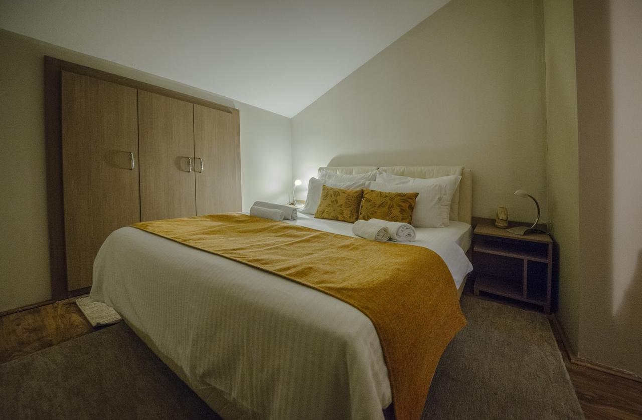 Hotel Bell Leskovac  Buitenkant foto